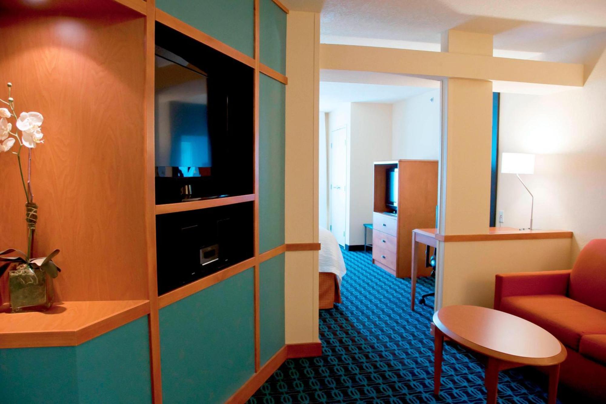 Fairfield Inn & Suites Ames Bagian luar foto