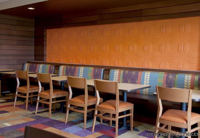 Fairfield Inn & Suites Ames Bagian luar foto